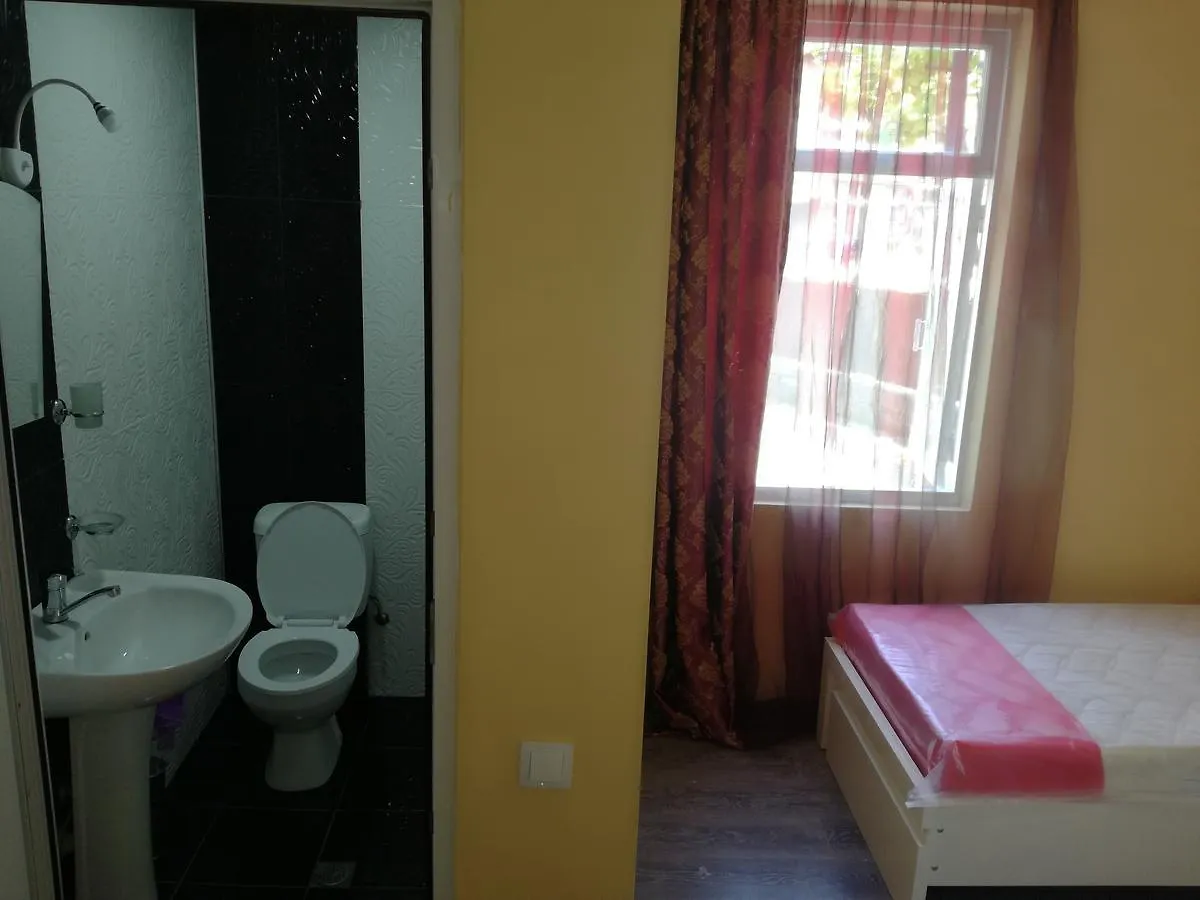 Guest House Makhinjauri Batumi 0*,